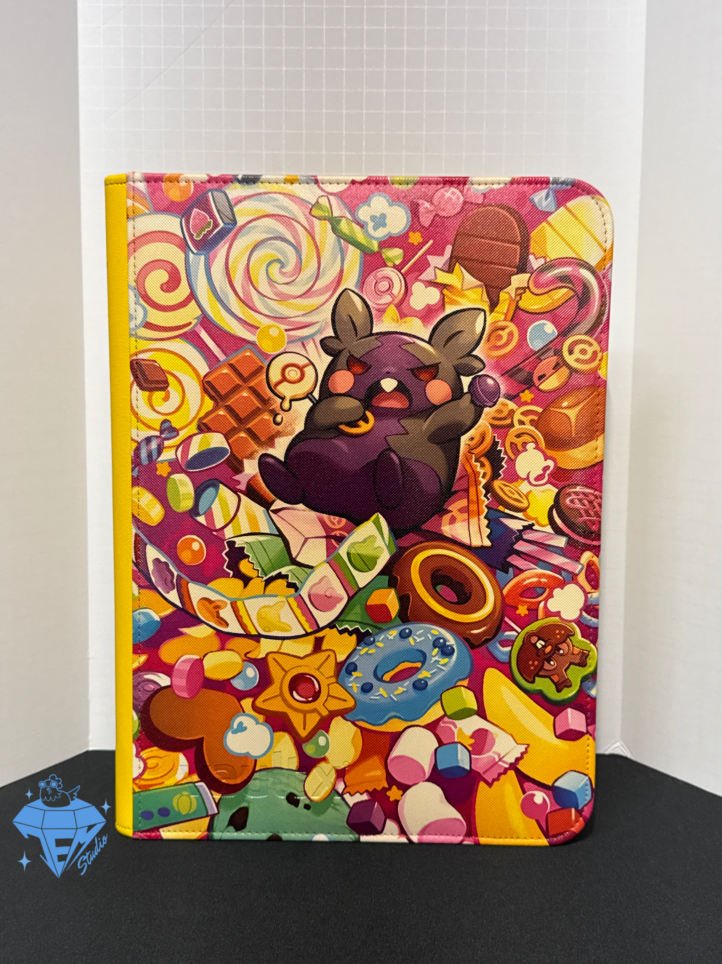 Hungry Hamster 🍩- Yellow/Blue 9 Pocket TCG Binder